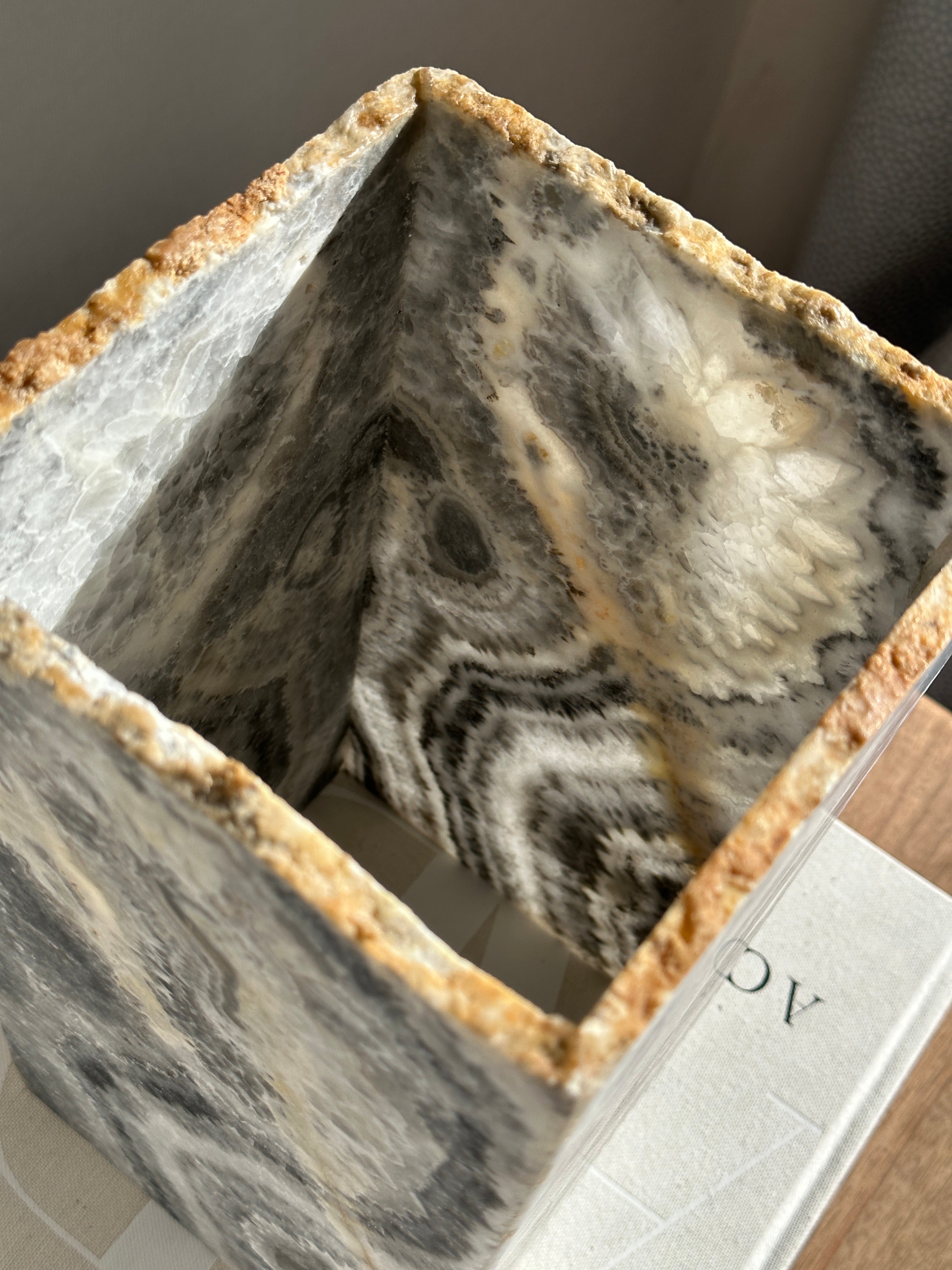 Grey Black Onyx Lamp