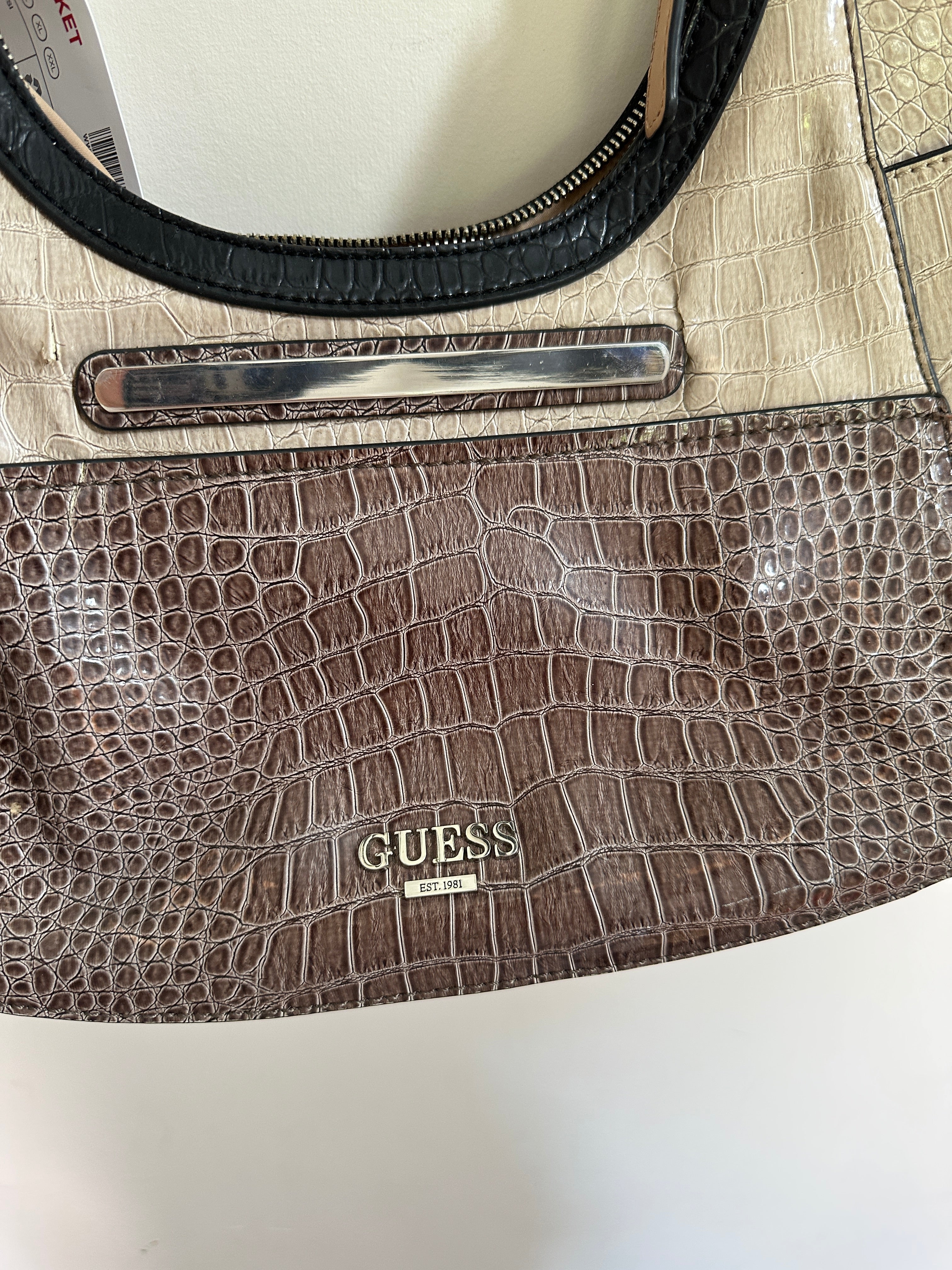 GUESS Beige Brown Bag