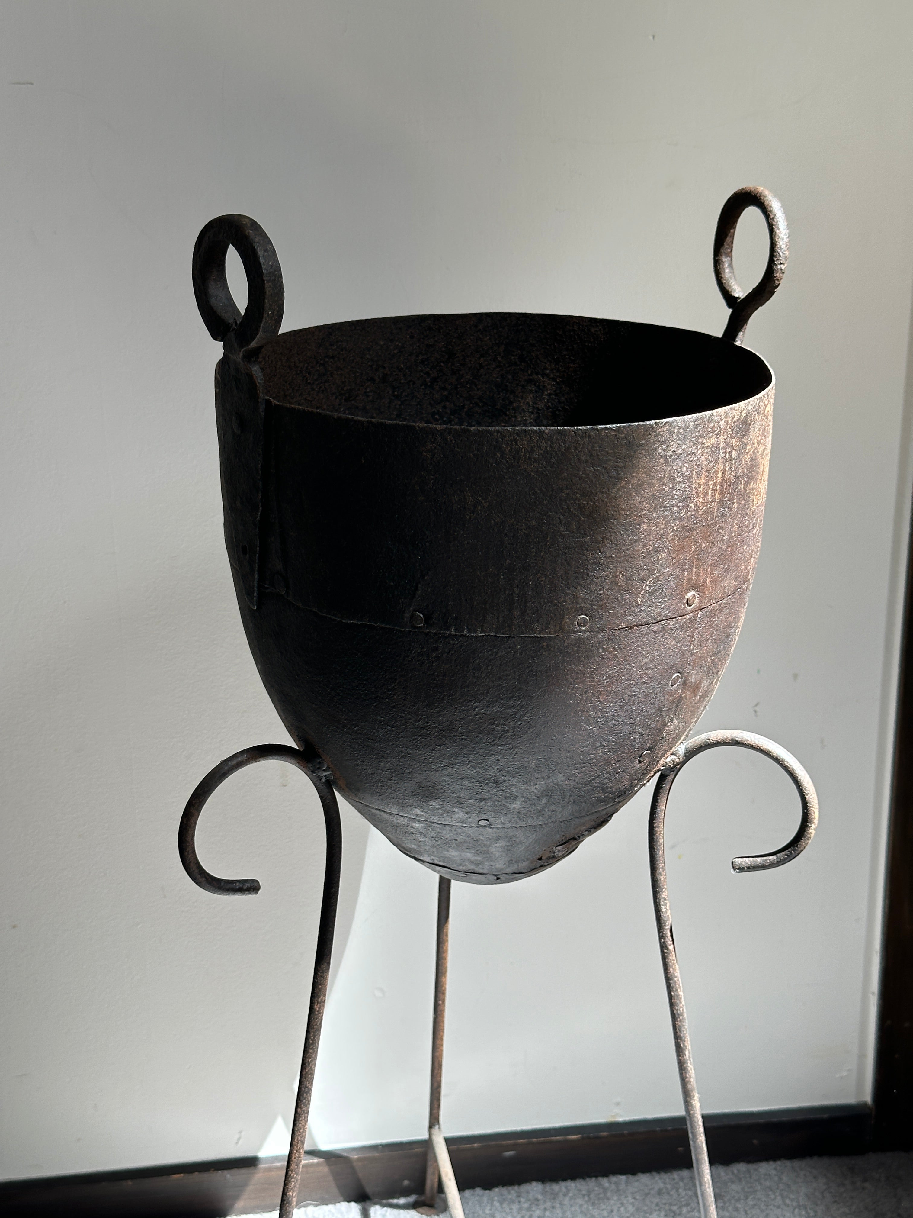 Iron Champagne Bucket