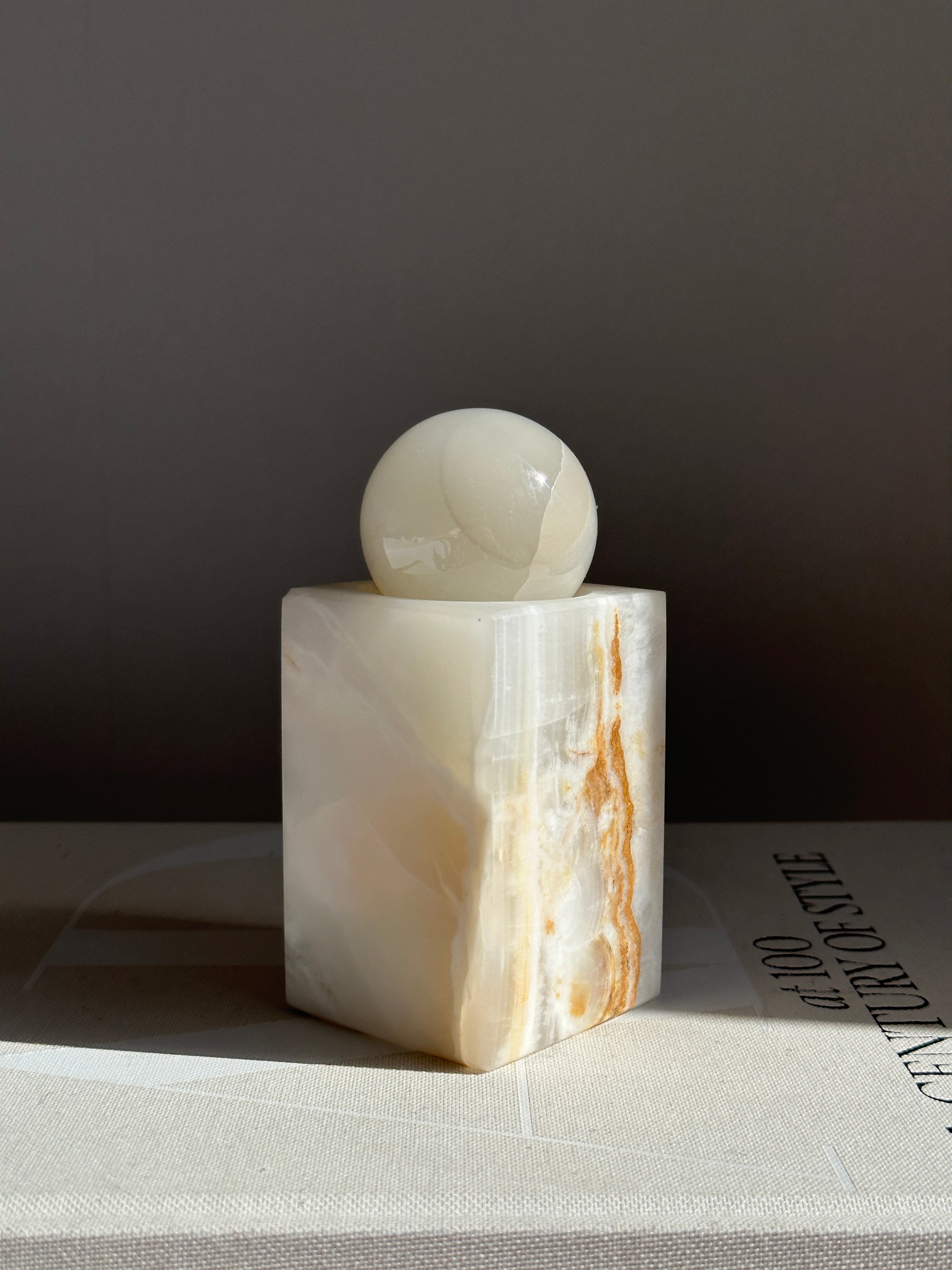 Prism White & Amber Onyx Candle Holder - Medium