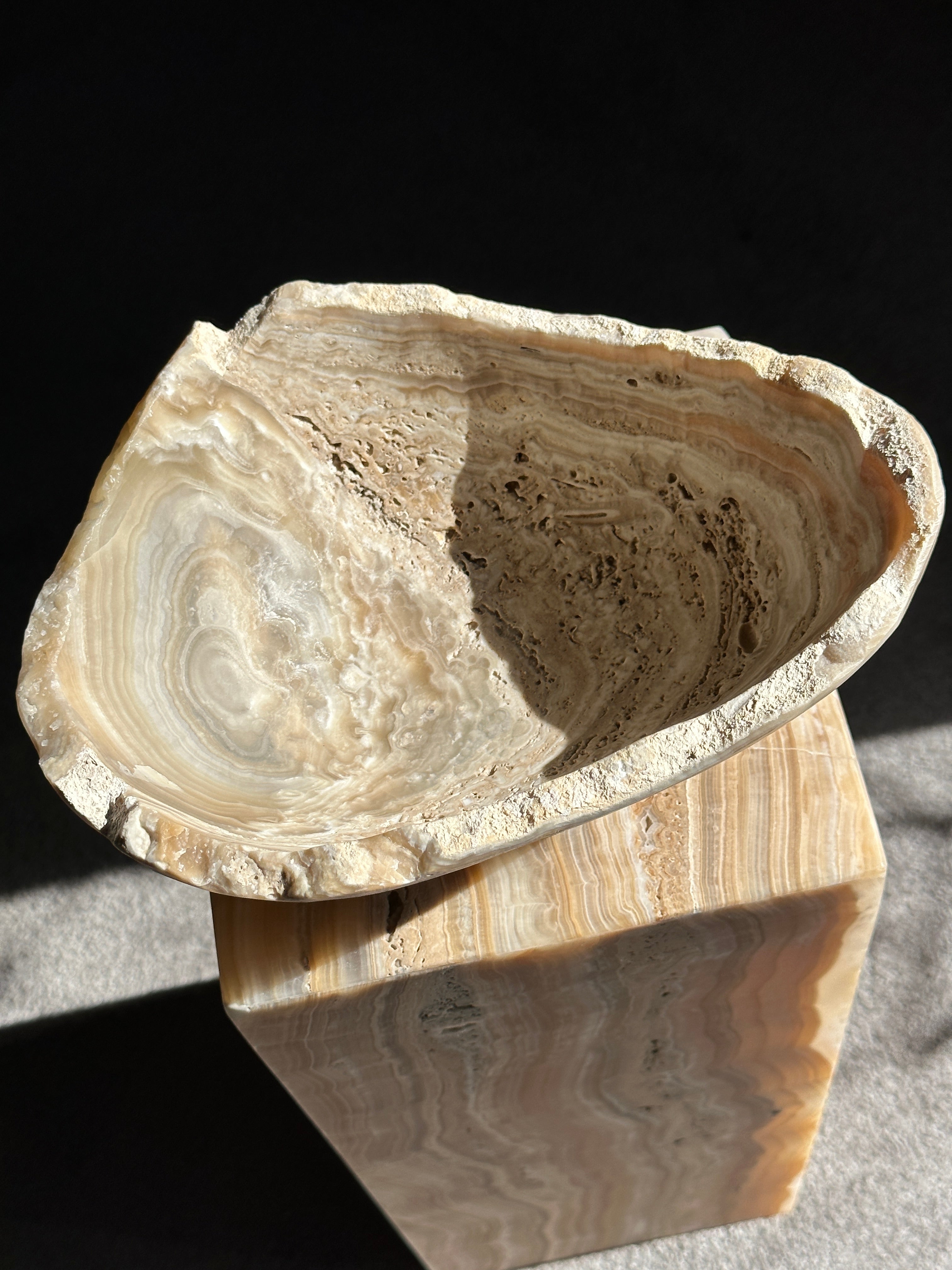 Amber Banded Matte Onyx Bowl