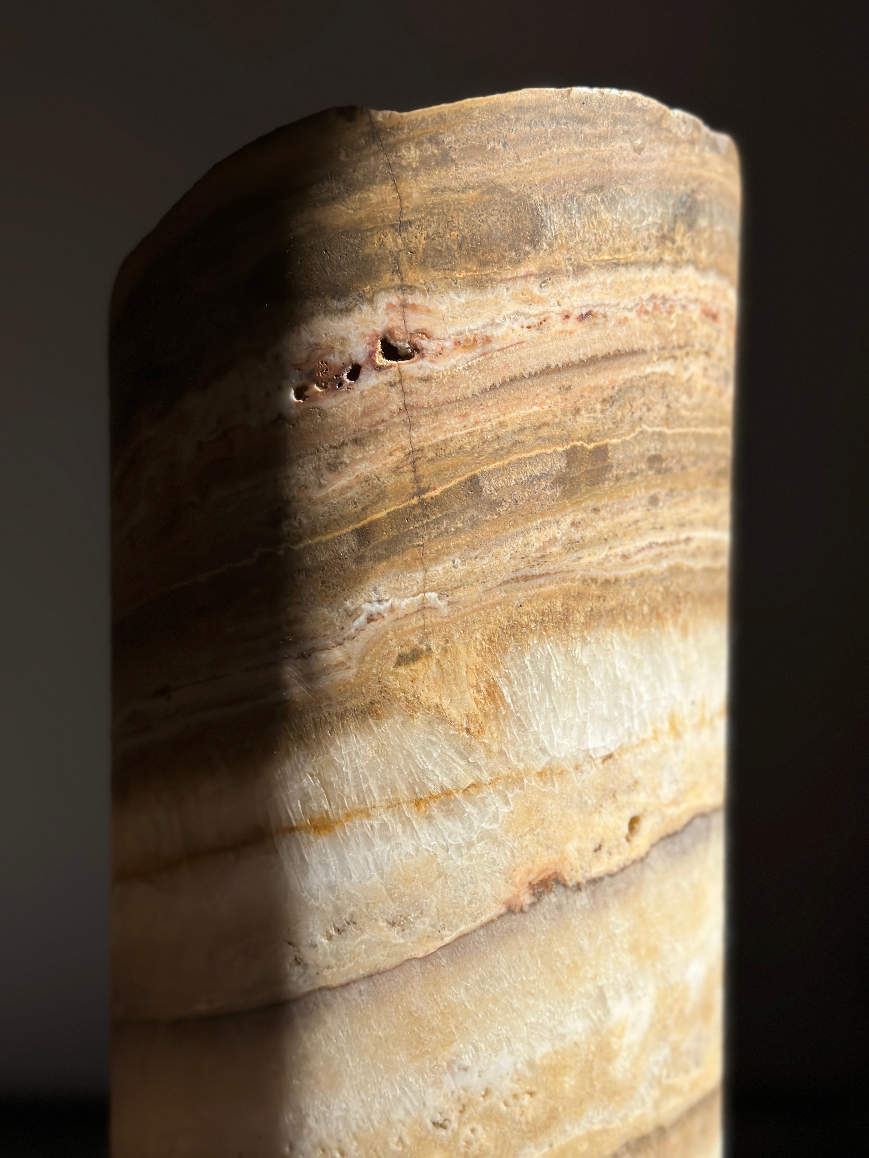 Emperor Onyx Lamp