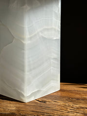 White & Stone Onyx Lamp