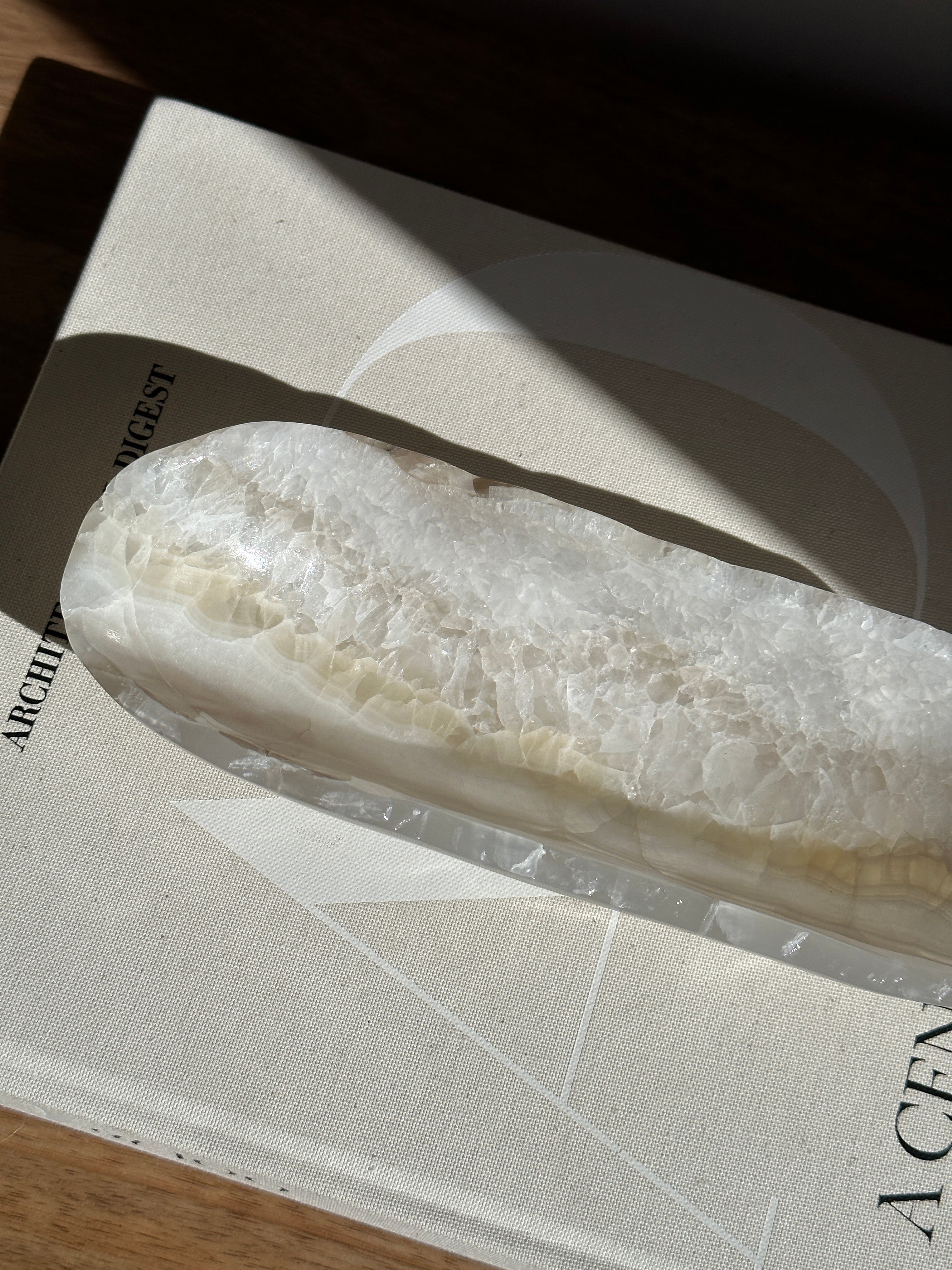 Long Onyx Bowl