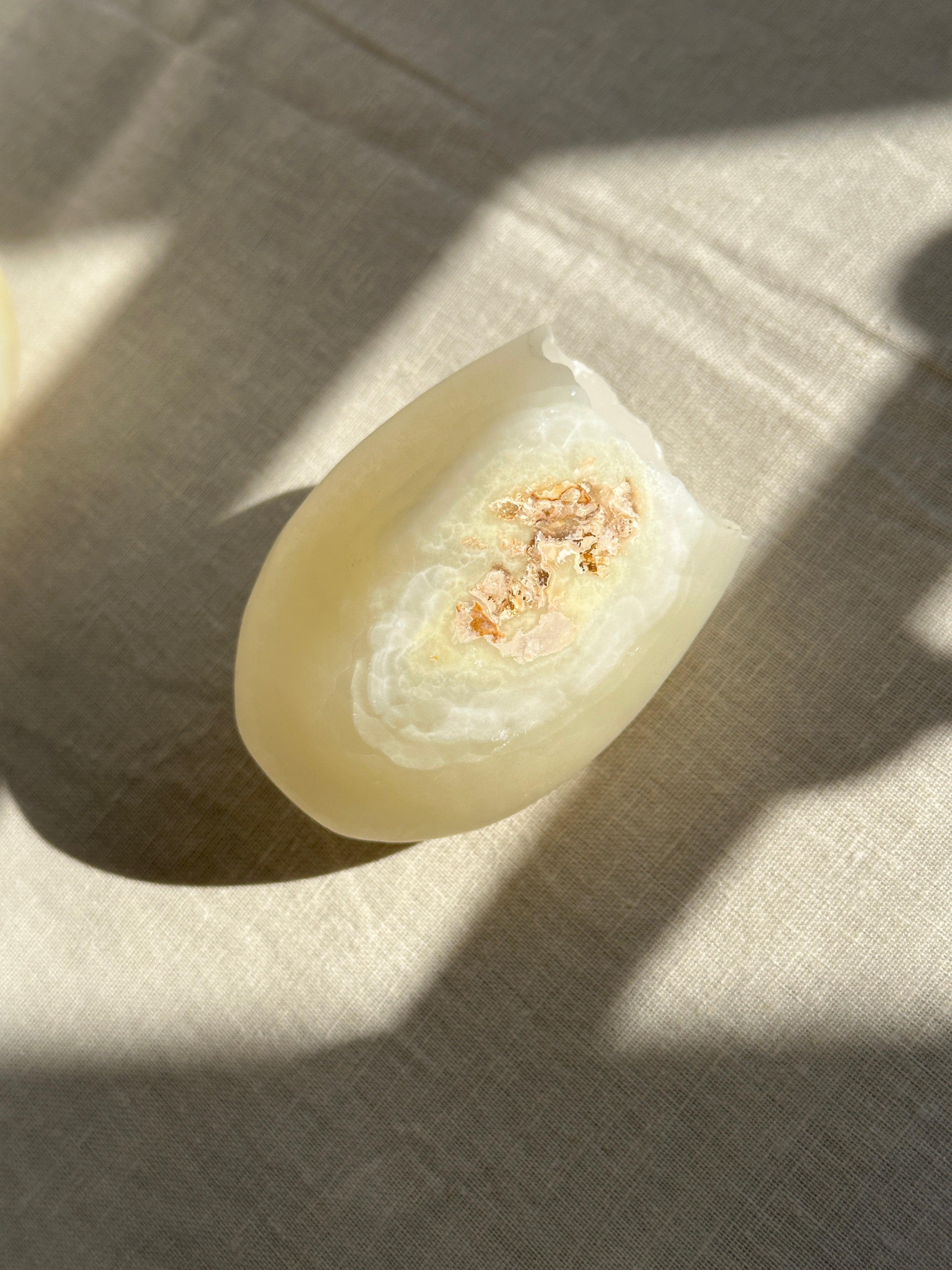 Tulip Onyx Candle Holder Set