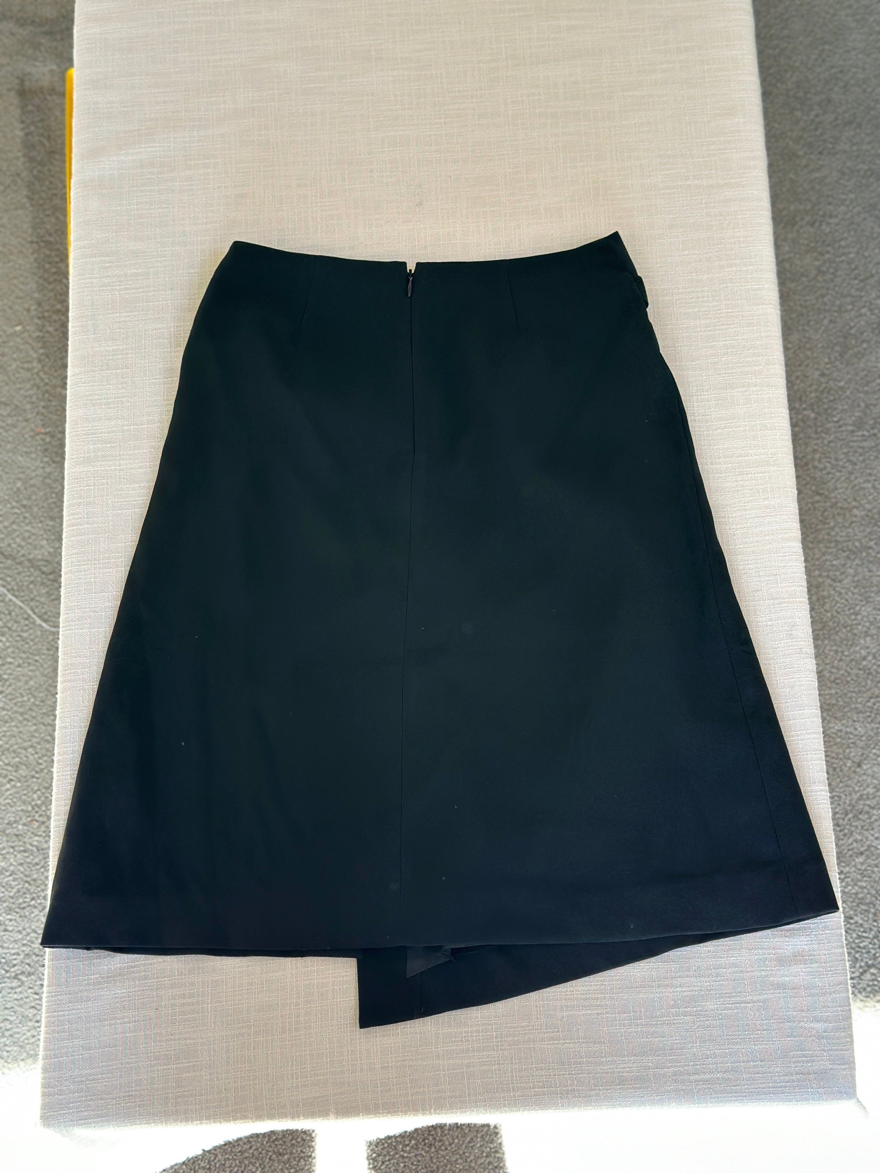 STUDIO PARIS BLACK SKIRT | 10
