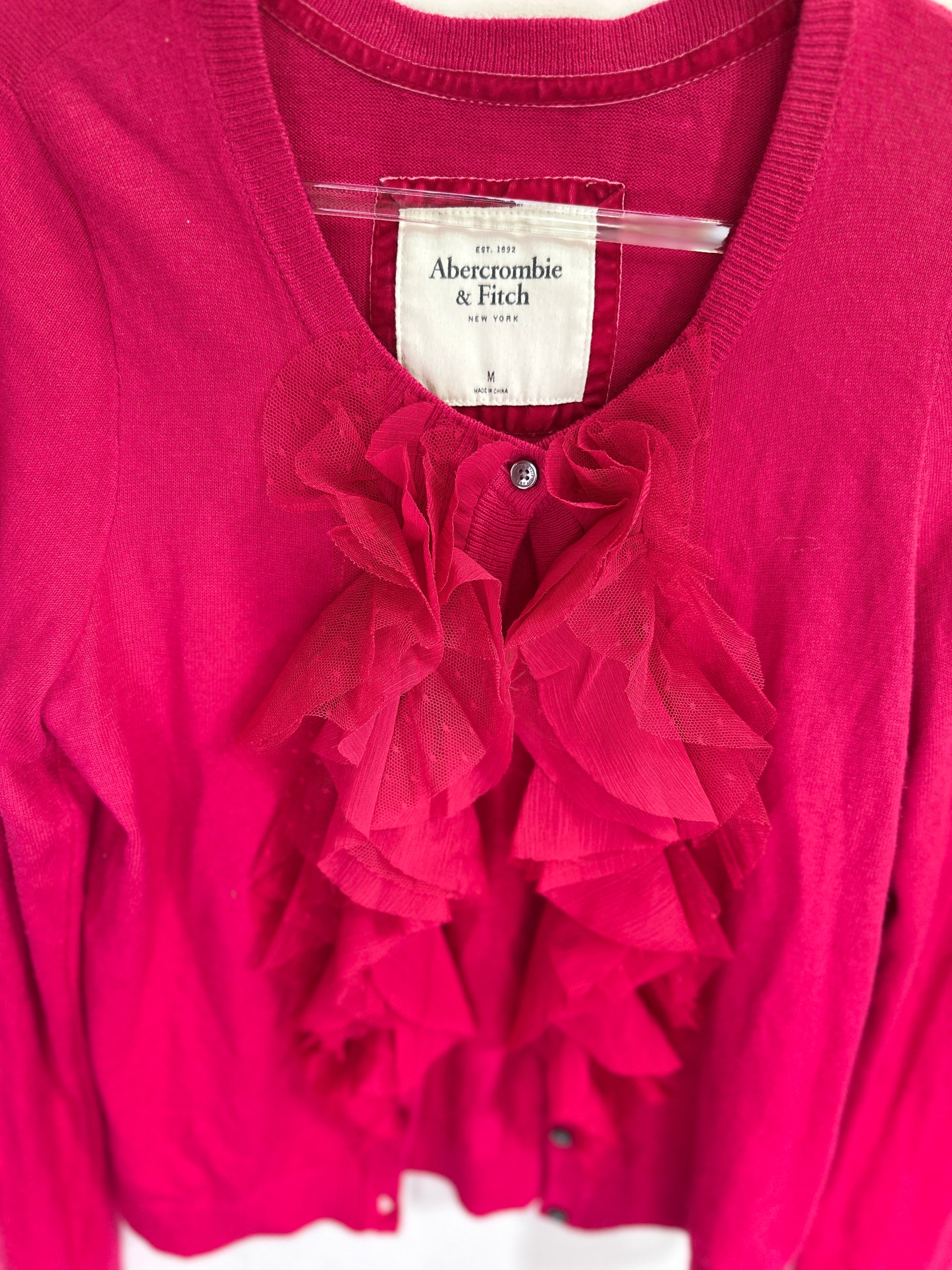 ABERCROMBIE & FITCH | Fushia Ruffle Cardigan | M