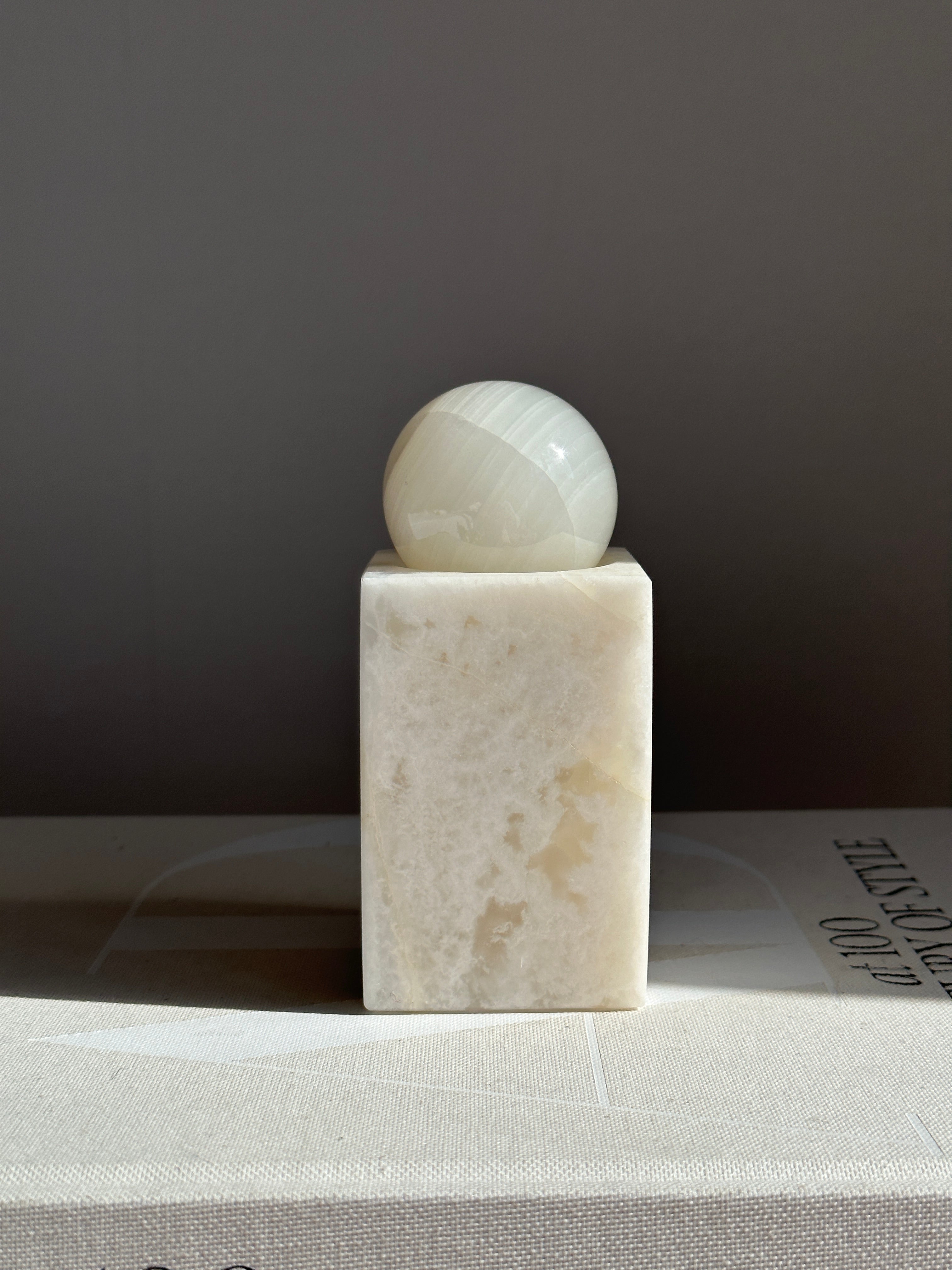 Prism White & Amber Onyx Candle Holder - Medium