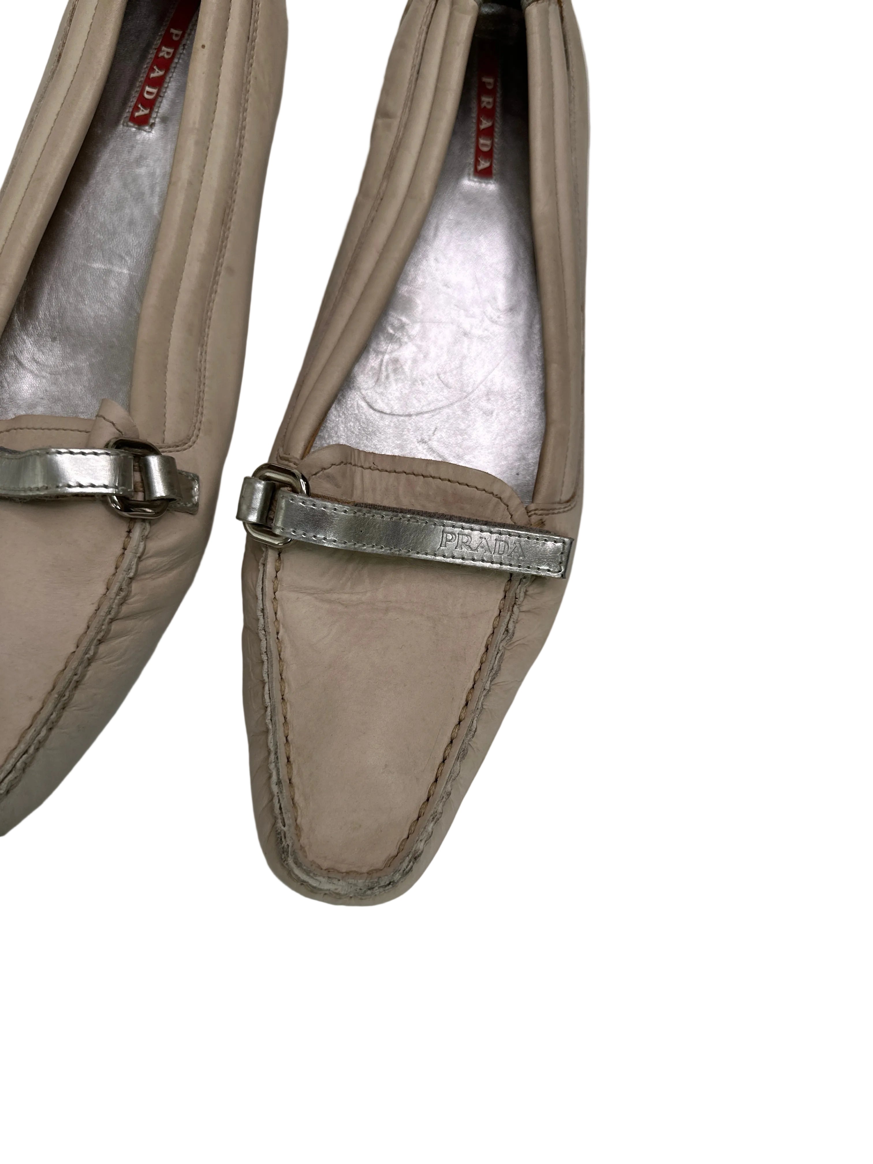 Prada| 00s Loafer Kitten Heels Italy | 38