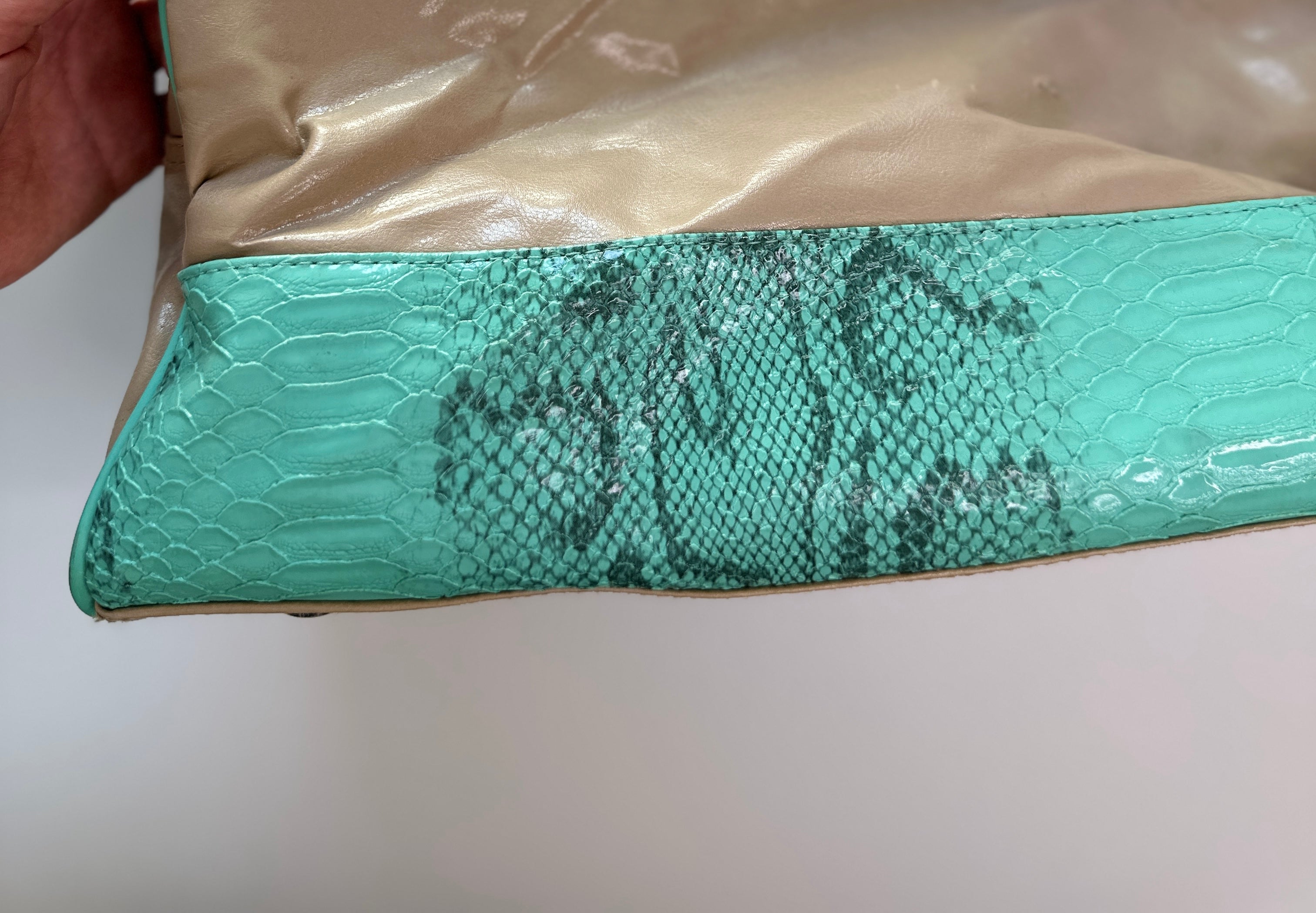 GUESS | Overnight Bag