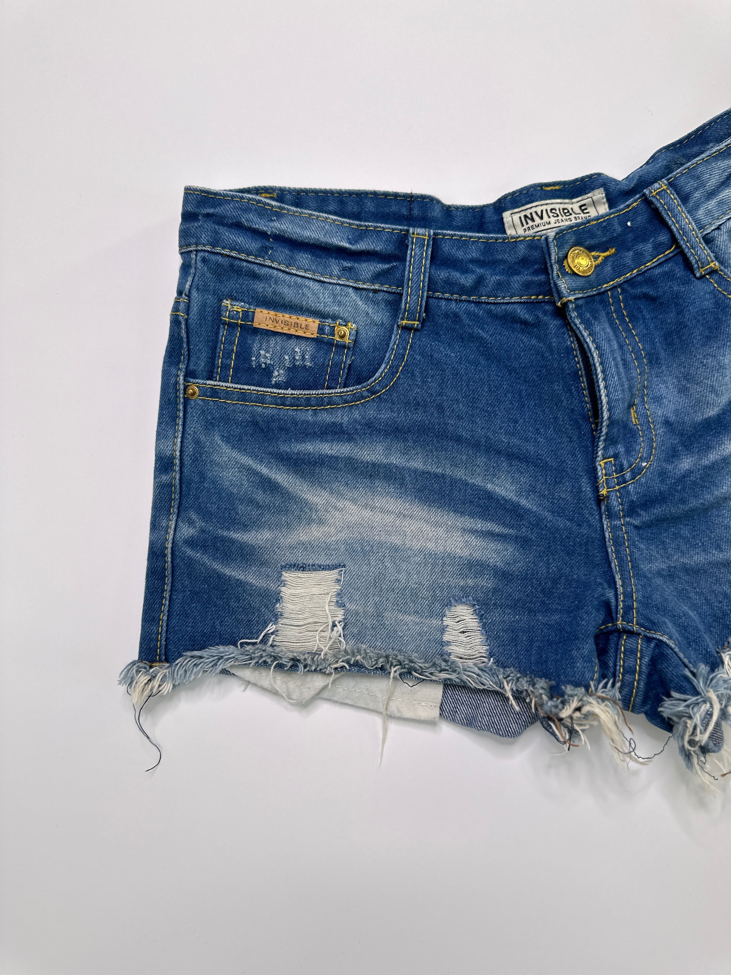 Invisible | Denim Cut off Shorts | M