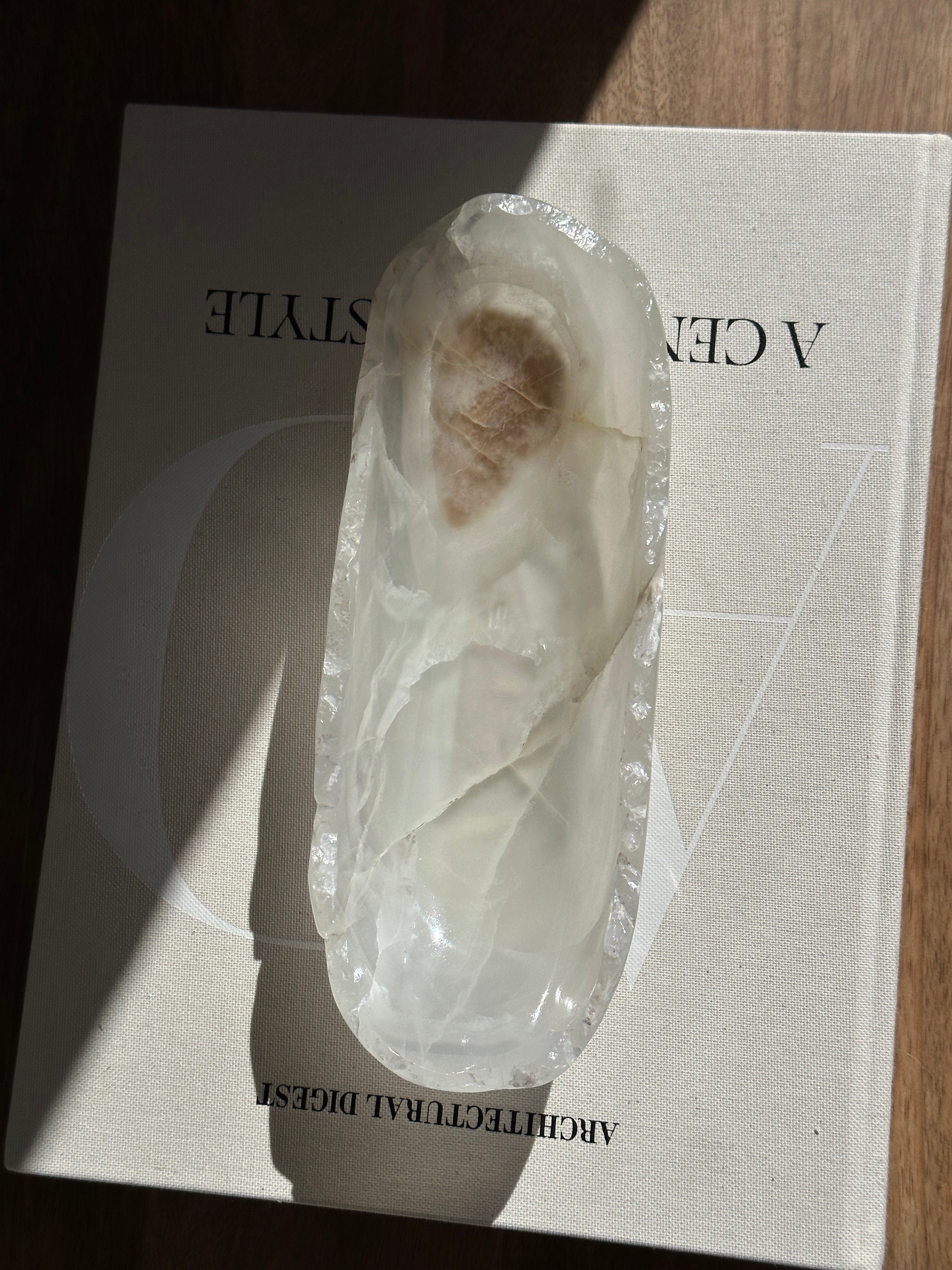 Long Onyx Bowl