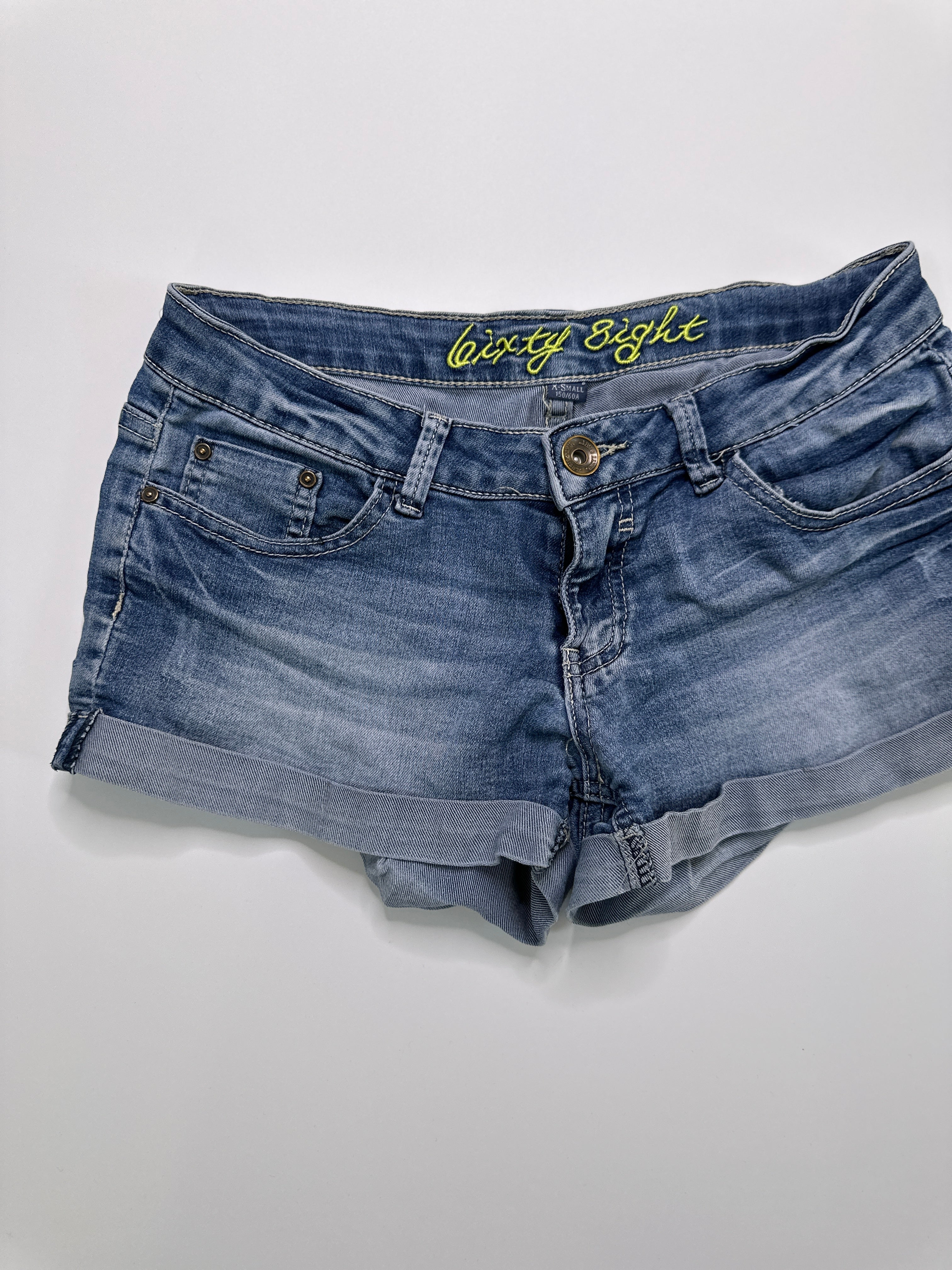 6ixty Eight | Y2K Denim Shorts | XS