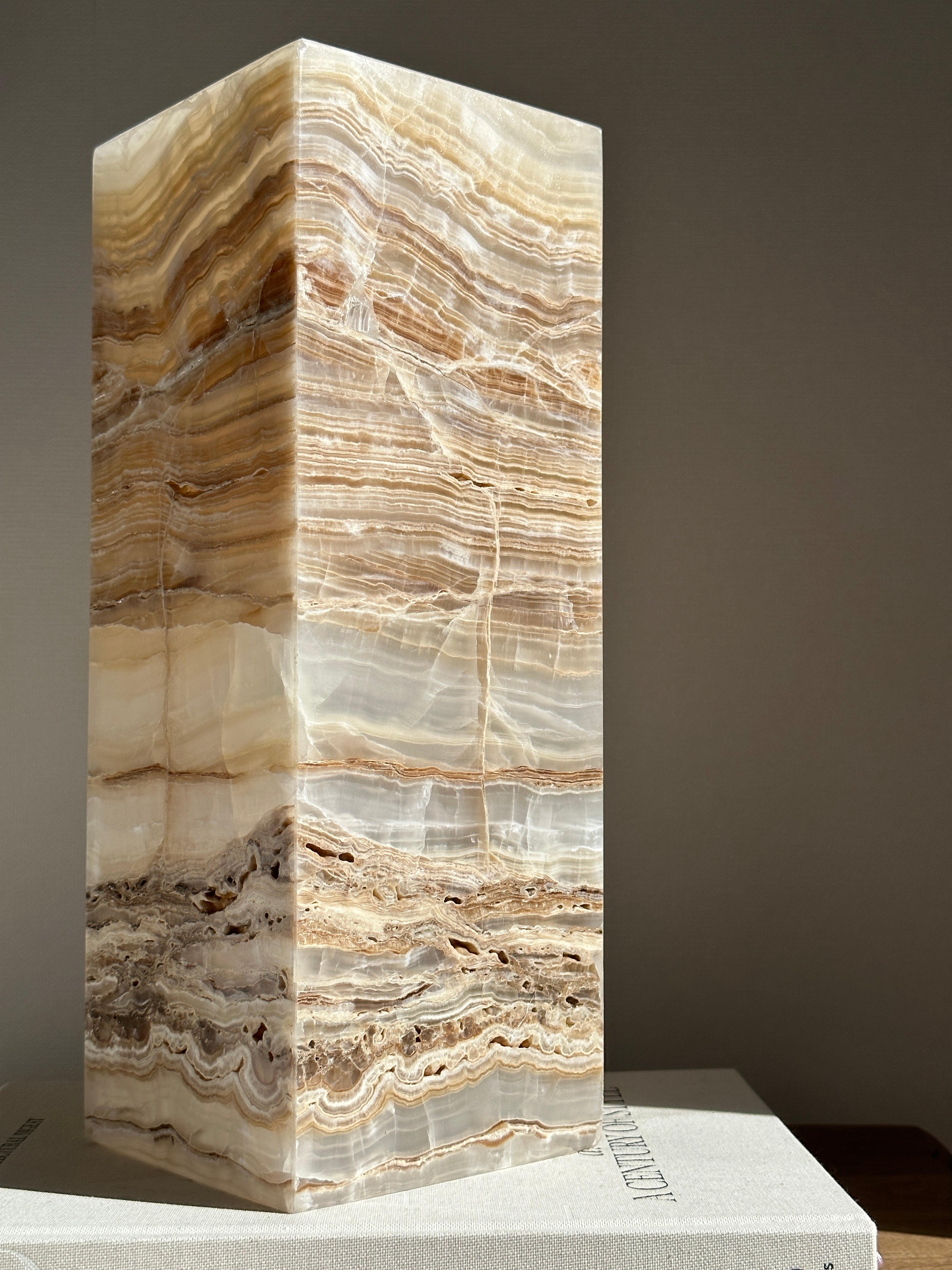 Prism Amber Banded & White Onyx Lamp