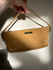 GUCCI | Tan Suede Pochette Boat Bag