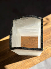 White & Stone Onyx Lamp
