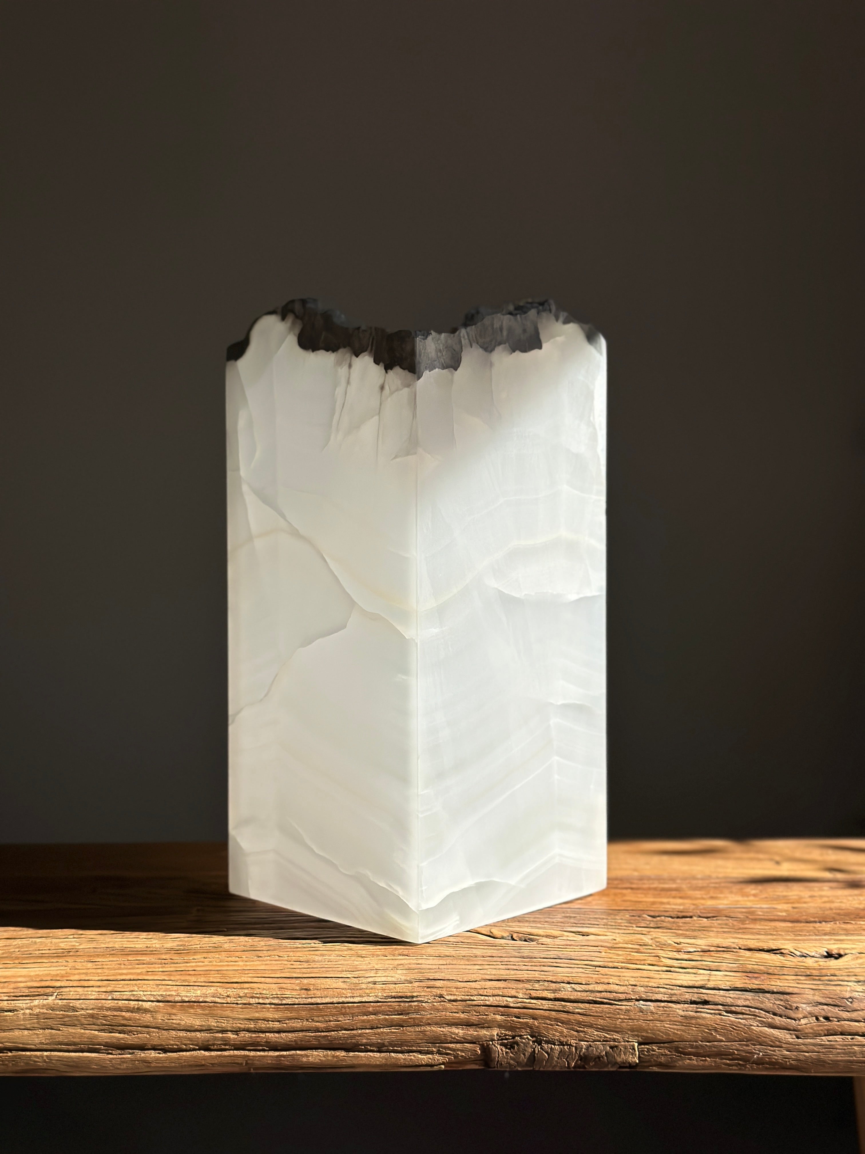 White & Stone Onyx Lamp