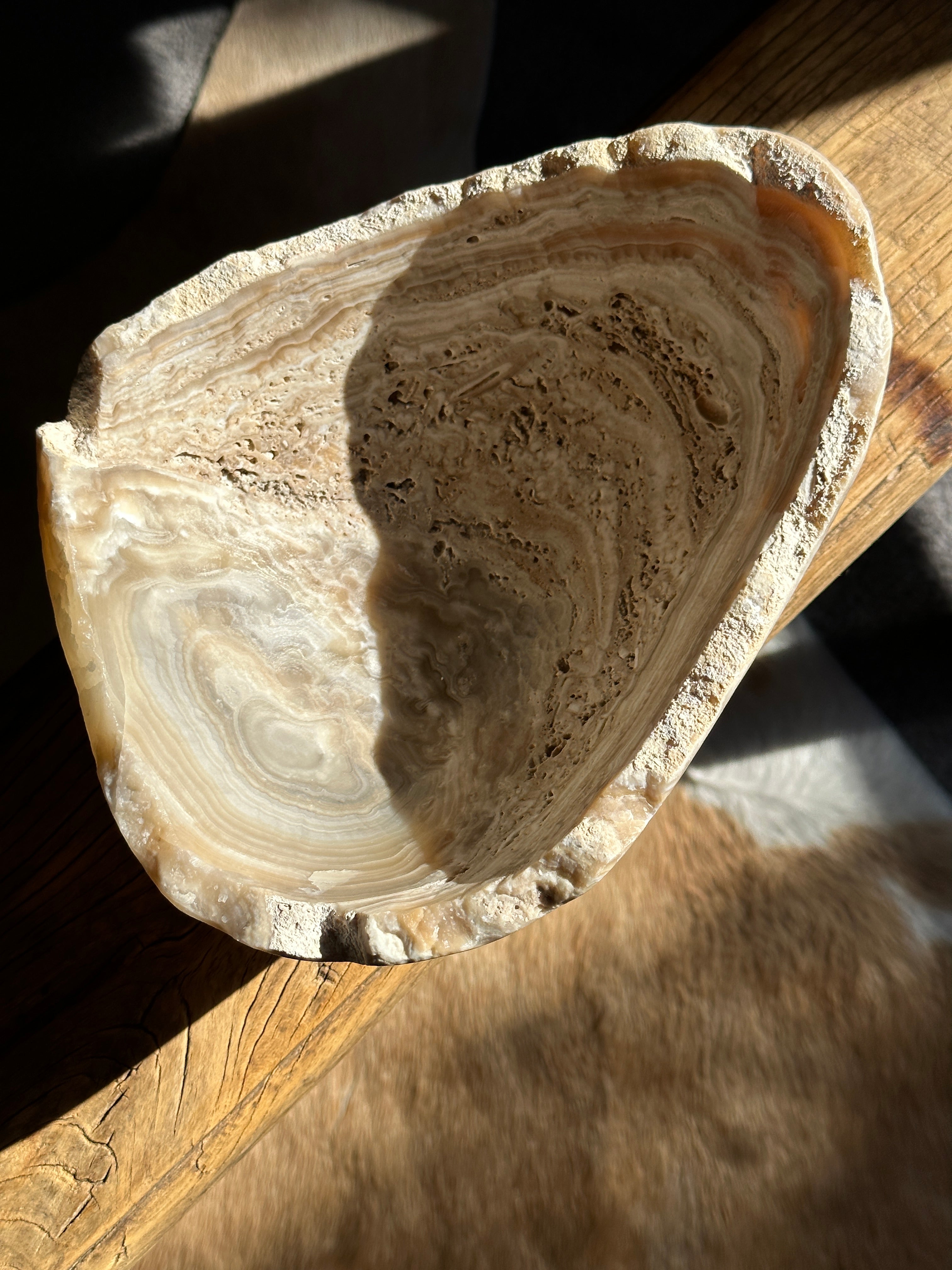 Amber Banded Matte Onyx Bowl