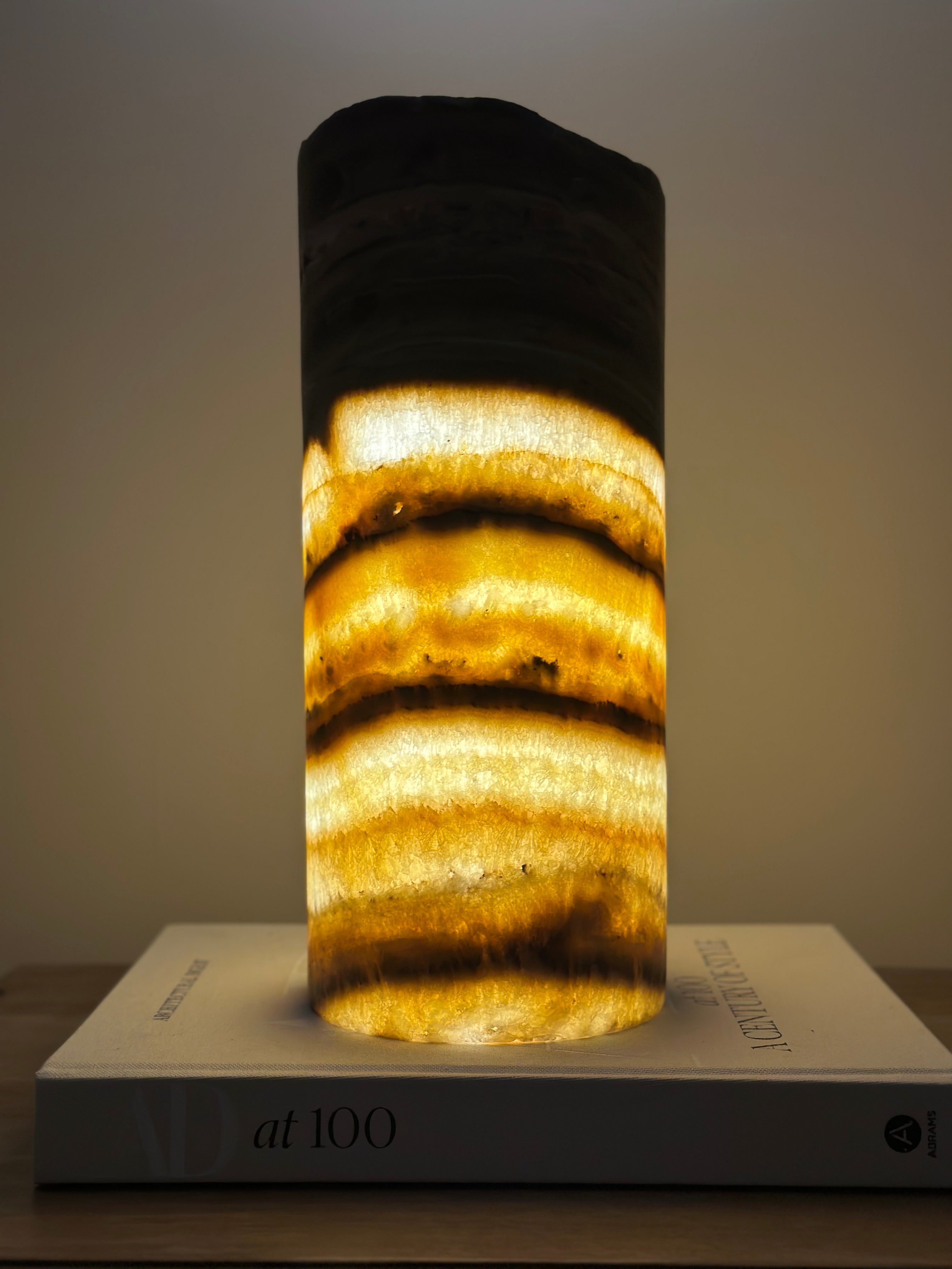 Emperor Onyx Lamp