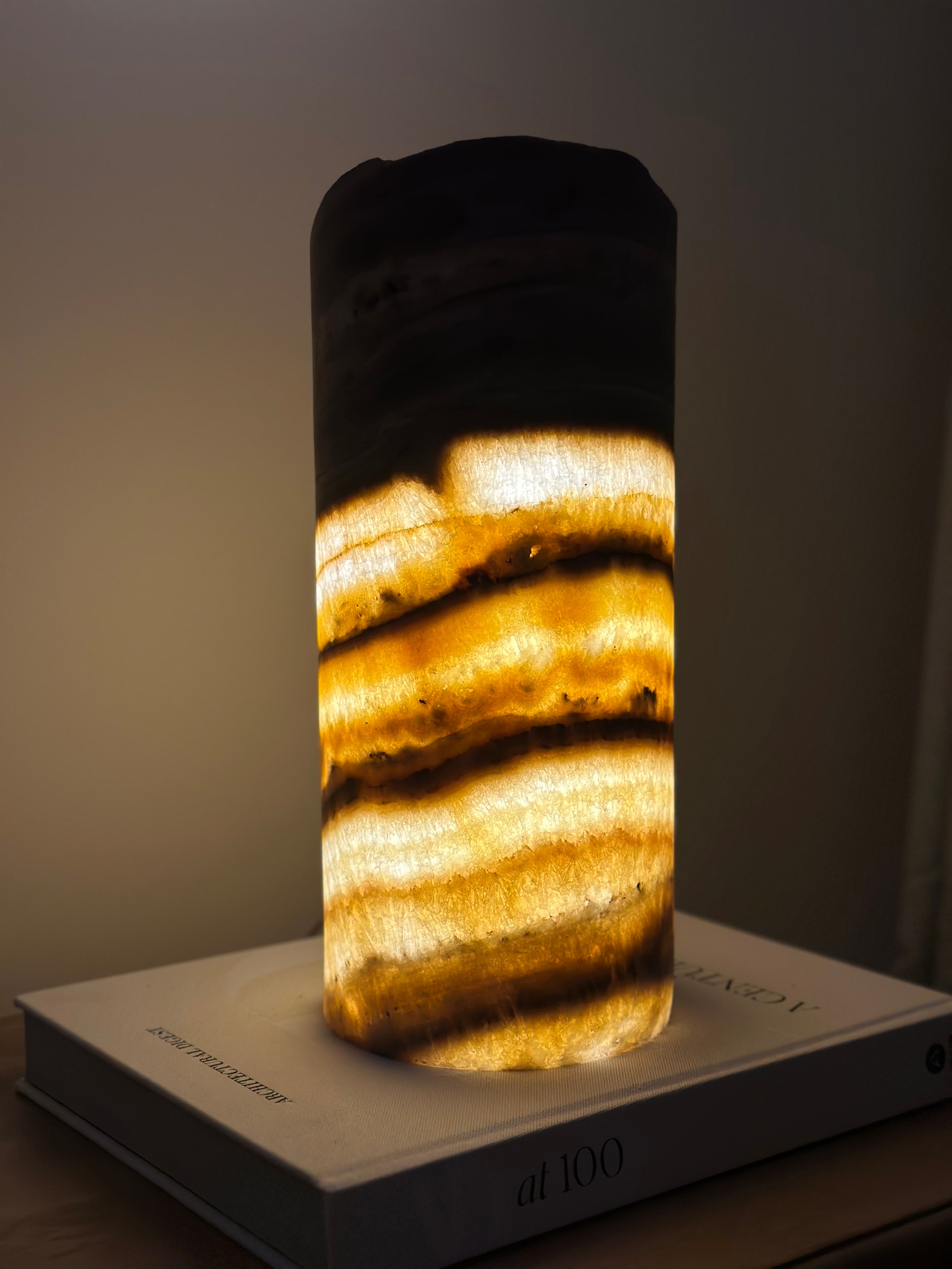 Emperor Onyx Lamp