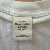 Abercrombie & Fitch | V-neck T-shirt | XS
