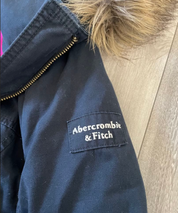 Abercrombie & Fitch | Navy Hooded Fur 00s Jacket | XS