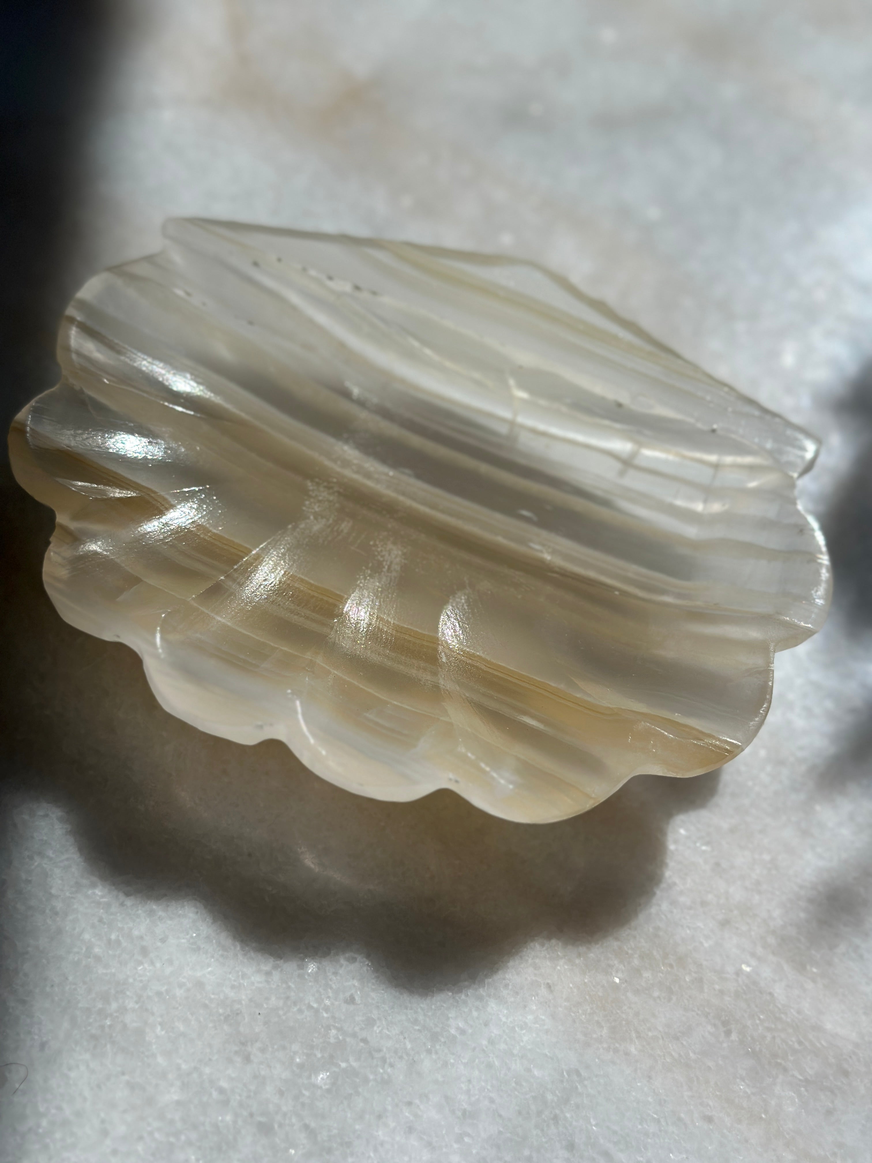 Onyx Shell Dish