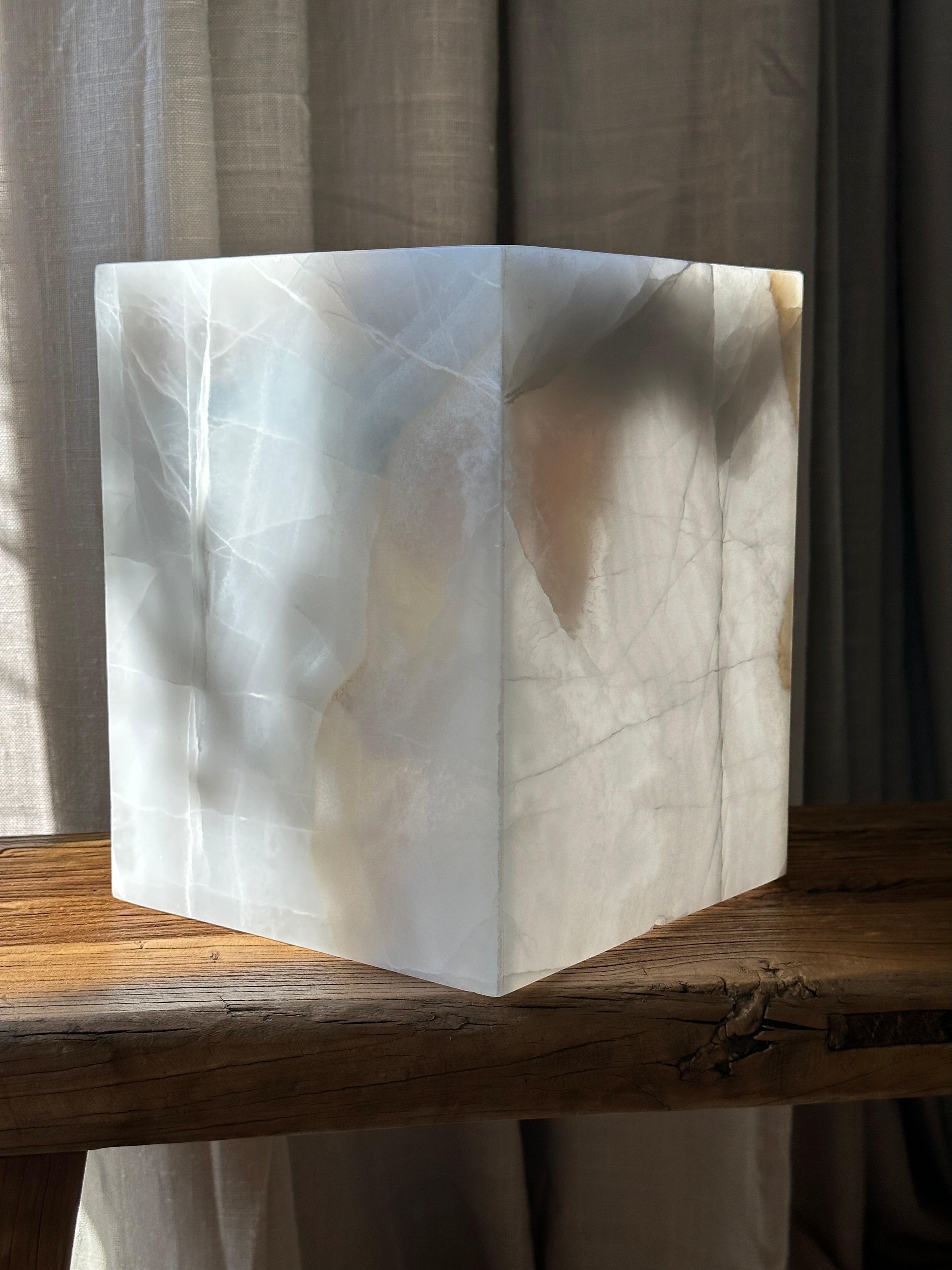 White & Amber Onyx Lamp - Seconds